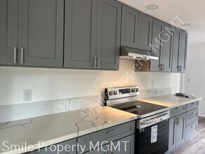 412 SE 139th Ave in Portland, OR - Building Photo - Building Photo