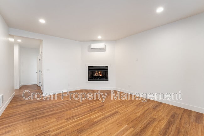 property at 28 Glacier Rnch Wy