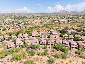 10423 E Hillery Dr in Scottsdale, AZ - Building Photo - Building Photo