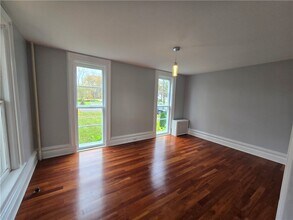 41 Maple St in Afton, NY - Building Photo - Building Photo