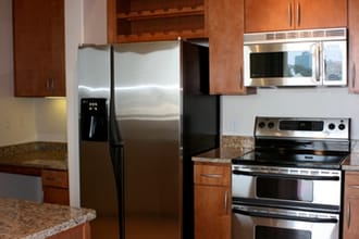 3345 Stratford Rd NE in Atlanta, GA - Foto de edificio - Building Photo