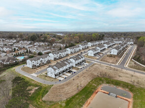 Abode at Reids Cove in Mooresville, NC - Building Photo - Building Photo