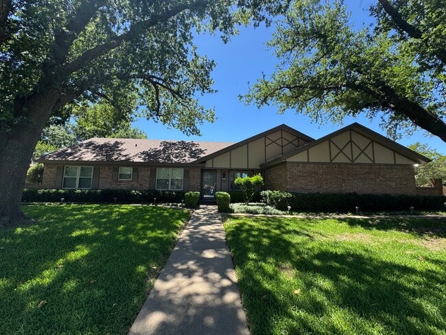 property at 1000 Berkley Dr