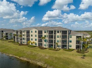 17724 Gawthrop Dr in Bradenton, FL - Building Photo - Building Photo