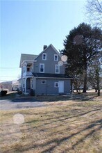 300 S 9th St-Unit -2 (2nd Fl) in Lehighton, PA - Building Photo - Building Photo
