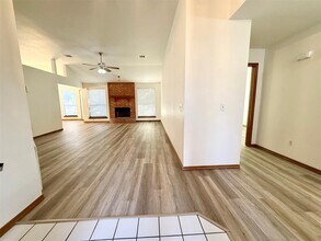 405 Edwards Dr in Norman, OK - Building Photo - Building Photo