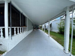 5514 Lagoon Dr in Fort Lauderdale, FL - Building Photo - Building Photo