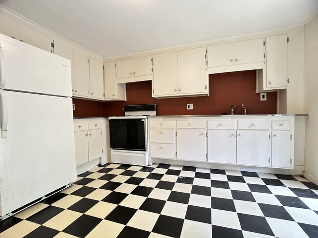 property at 199 Mount Auburn St