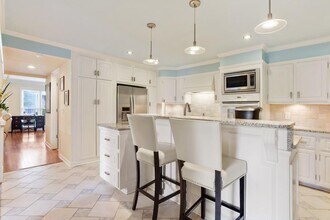 8900 Carroll Manor Dr in Atlanta, GA - Building Photo - Building Photo