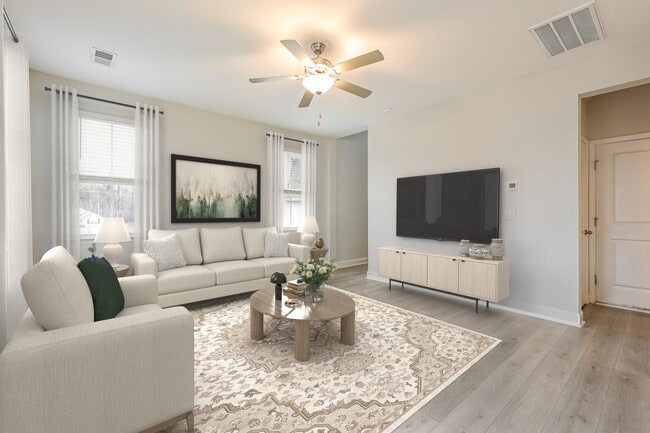 property at 308 Woodgate Wy