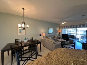 6800 Satinleaf Rd S in Naples, FL - Building Photo - Building Photo