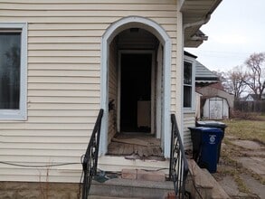 3213 Dale Ave in Flint, MI - Building Photo - Building Photo