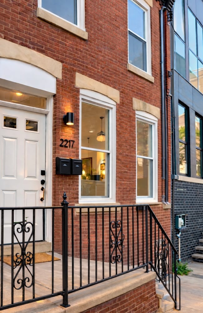 2217 Reed St in Philadelphia, PA - Building Photo - Building Photo