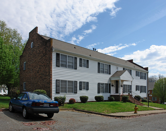 Westgate Apartments in Winston-Salem, NC - Building Photo - Building Photo