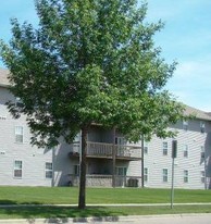 Primrose Court Apartments