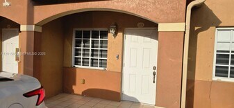 2461 W 76th St in Hialeah, FL - Building Photo