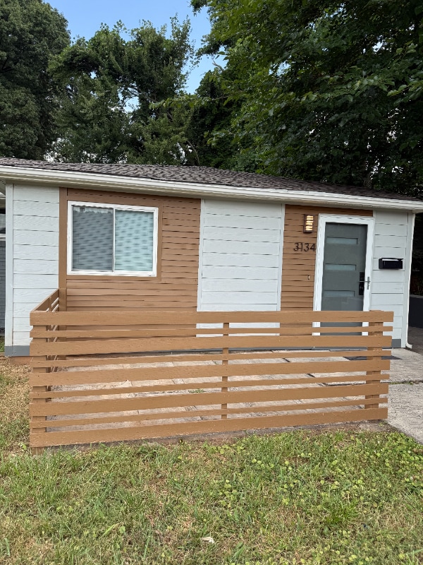 property at 3134 Parkway Ave