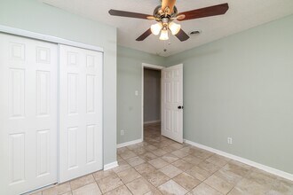 928 Chip Cove Ln in Knoxville, TN - Building Photo - Building Photo