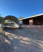 720 S Columbus Blvd in Tucson, AZ - Building Photo - Building Photo