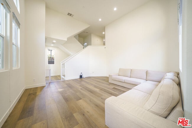 15413 Ashley Ct in Whittier, CA - Building Photo - Building Photo