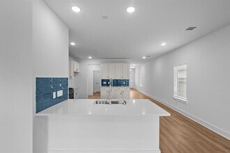 31915 Splendor Dr in Fulshear, TX - Building Photo - Building Photo