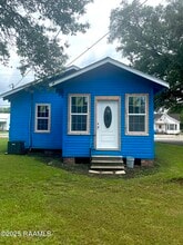 1013 Iberia St in Franklin, LA - Building Photo - Building Photo