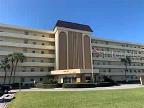 4650 Cove Cir in St. Petersburg, FL - Building Photo
