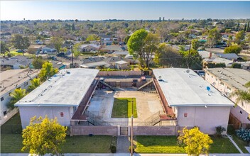 1210-1214 S Pacific Ave in Santa Ana, CA - Building Photo - Primary Photo