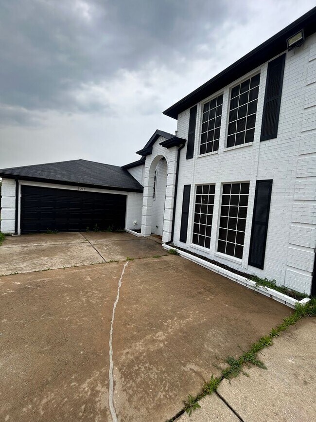 3712 Mitchell Ct in Sachse, TX - Building Photo - Building Photo