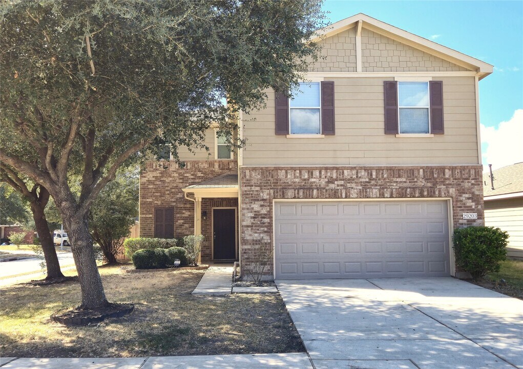 29203 Legends Worth Dr in Spring, TX - Building Photo
