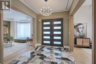 500 Warren Rd in King City, ON - Building Photo - Building Photo