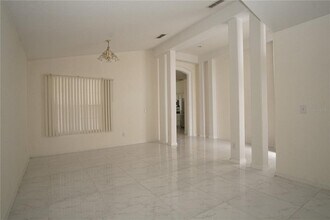 248 Haversham Way in Davenport, FL - Building Photo - Building Photo