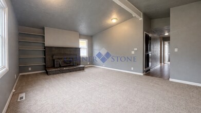 1218 E Logan St in Caldwell, ID - Building Photo - Building Photo