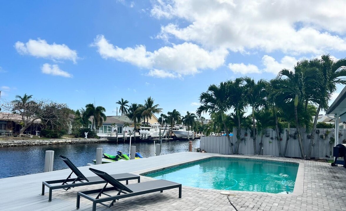 420 SE 15th Ave in Pompano Beach, FL - Building Photo