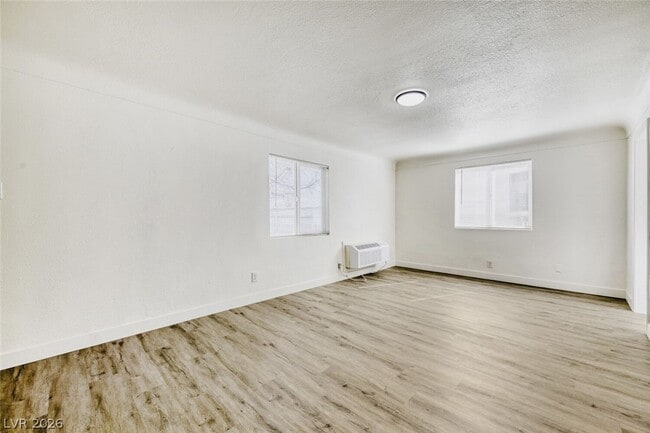 property at 1014 N 4th St