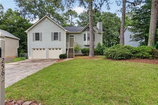 property at 2562 Kennesaw Springs Ct