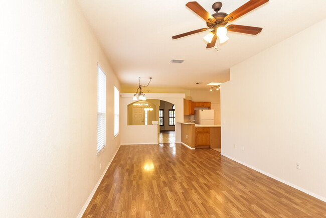 12262 Hollybush Terrace in Lakewood Ranch, FL - Building Photo - Building Photo