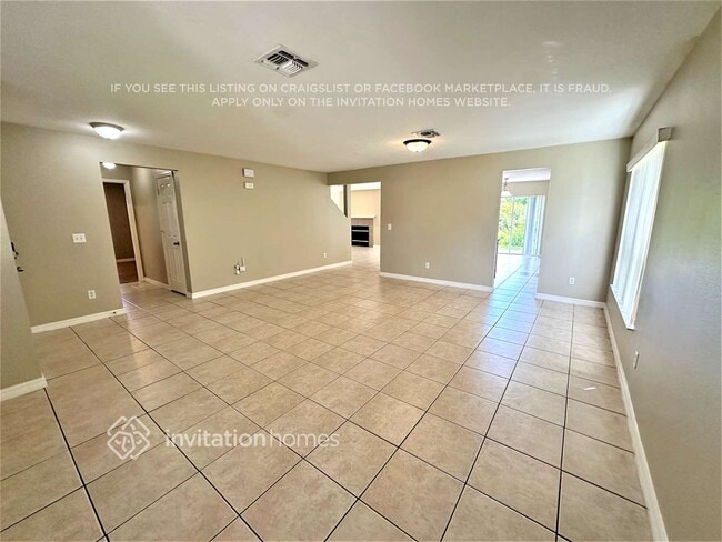 15696 Galbi Dr in Orlando, FL - Foto de edificio - Building Photo