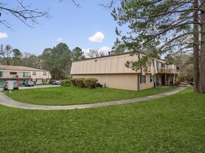 737 Boggs Rd-Unit -3C in Mableton, GA - Building Photo - Building Photo