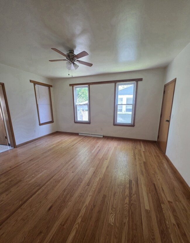 2617 Hazel St, Unit Hazel 3 Bedroom