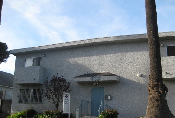 339 Vernon Ave in Venice, CA - Building Photo - Building Photo