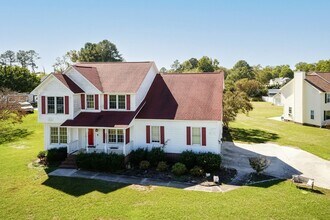 11 Blair Dr in Angier, NC - Building Photo - Building Photo