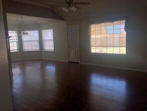 2308 96th St in Lubbock, TX - Building Photo - Building Photo