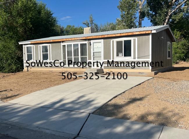property at 313 N Lorena Ave