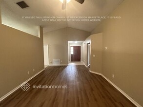 1534 Chepacket St in Brandon, FL - Building Photo - Building Photo