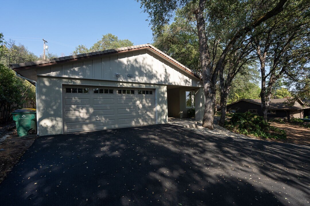 2809 Wentworth Rd in Cameron Park, CA - Building Photo