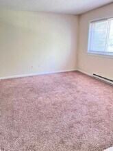 248 QUARRY HILL RD, Unit 76 in South Burlington, VT - Building Photo - Building Photo