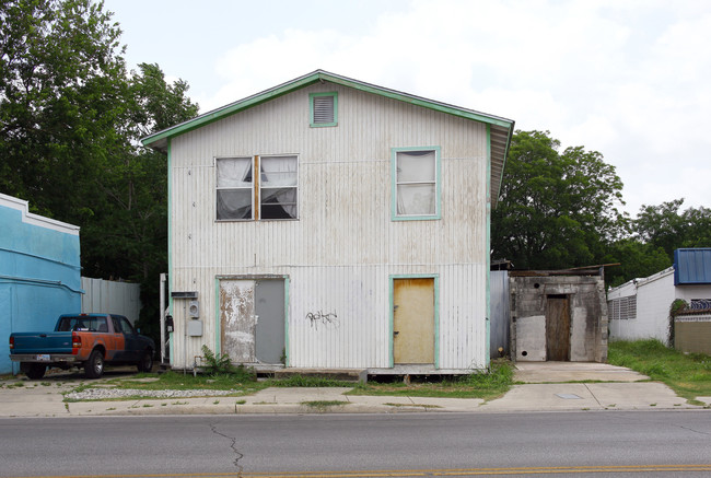 3712 S Presa St in San Antonio, TX - Foto de edificio - Building Photo