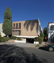 4415 Ambrose Ave in Los Angeles, CA - Building Photo - Building Photo