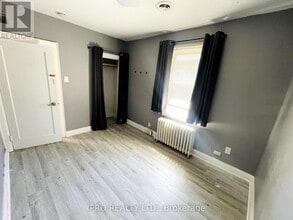 102 Dalewood Ave in Hamilton, ON - Building Photo - Building Photo